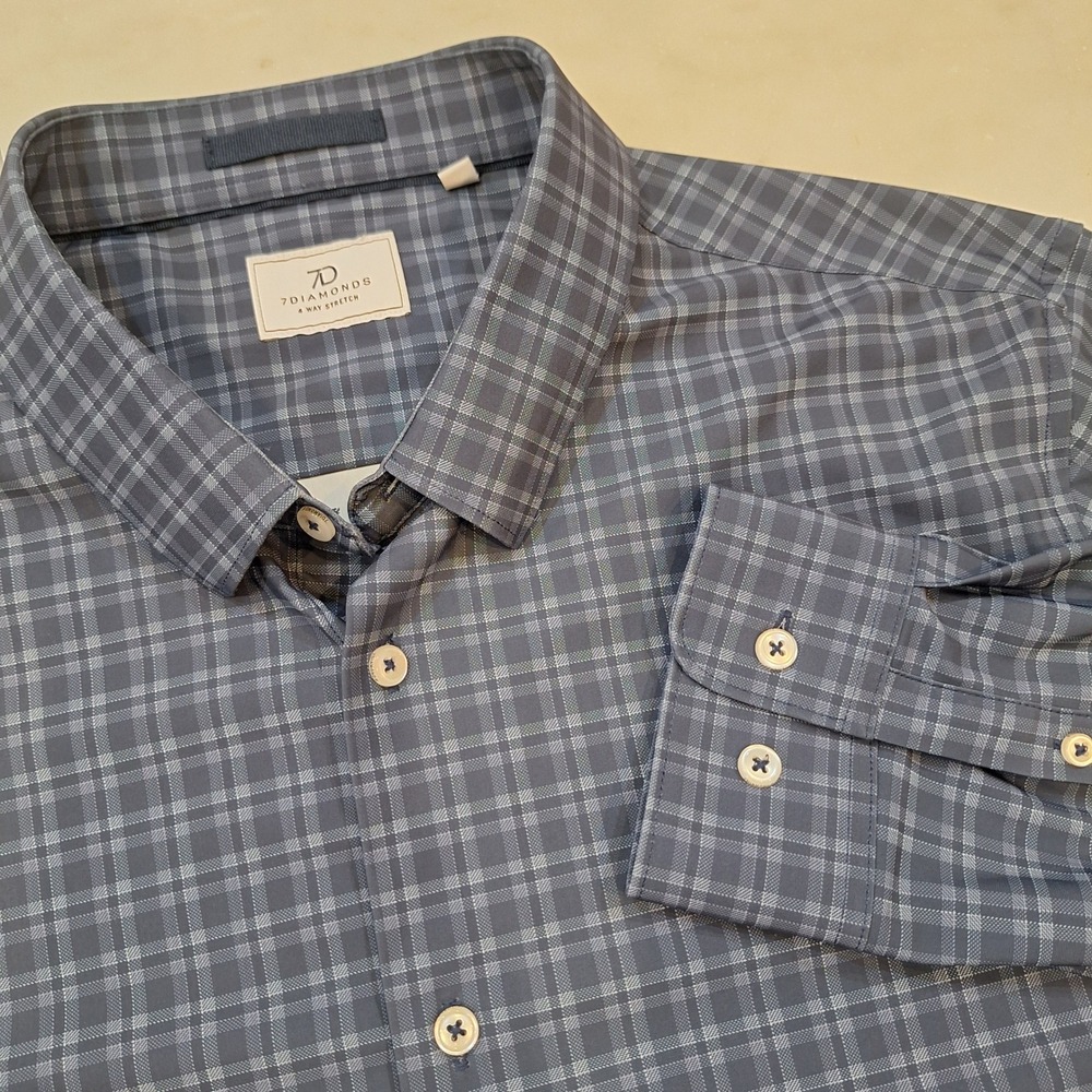7 Diamonds Button Down Men L Blue Plaid 4 Way Stretch‎ Performance Stretch Shirt